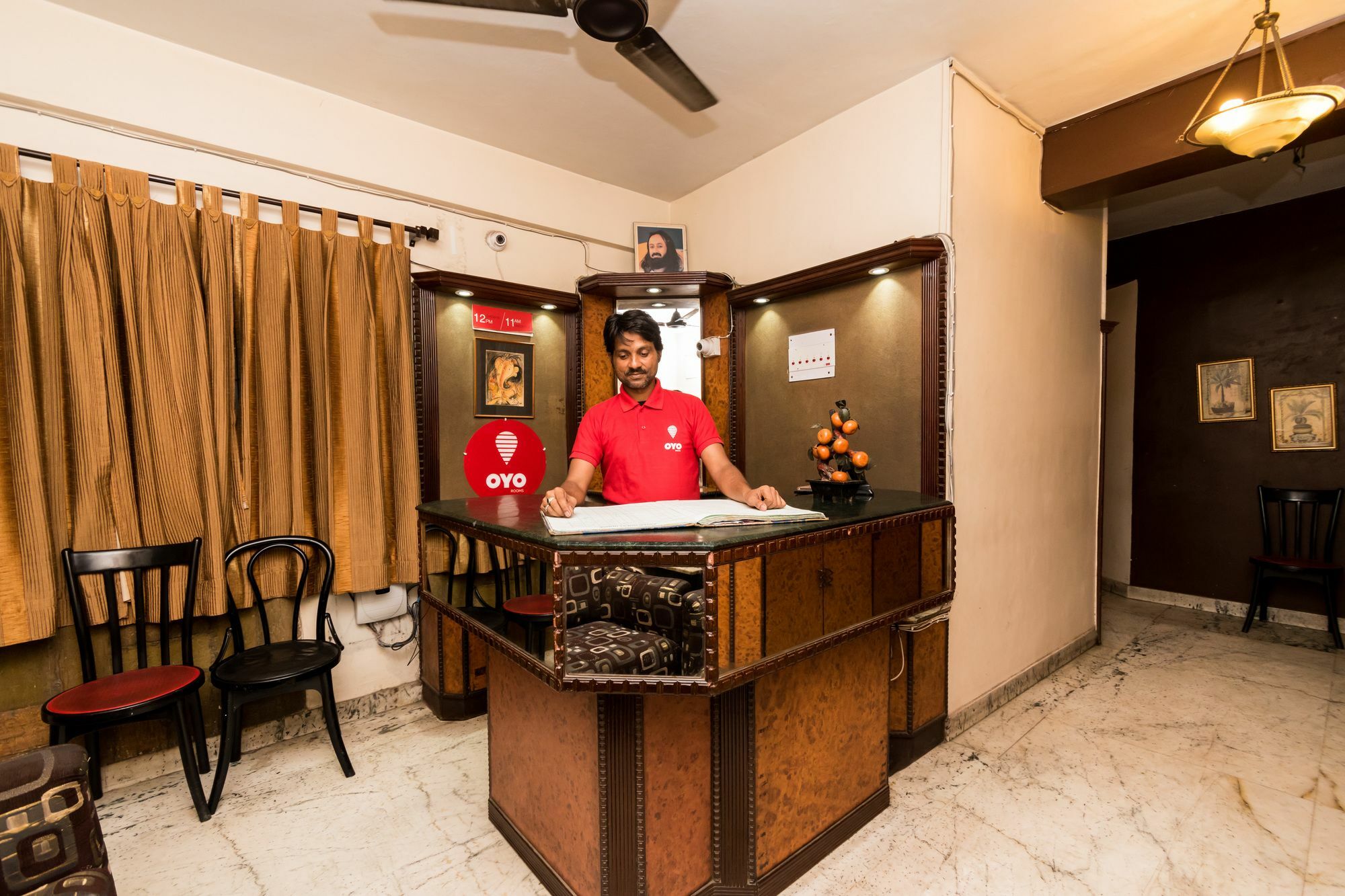Hotel Oyo 2510 Near Camac Street à Calcutta Extérieur photo