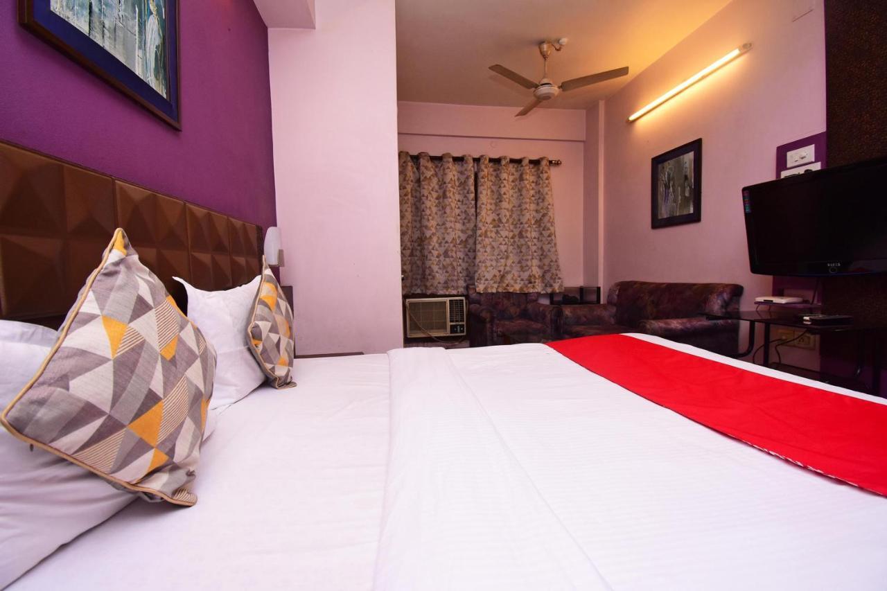 Hotel Oyo 2510 Near Camac Street à Calcutta Extérieur photo
