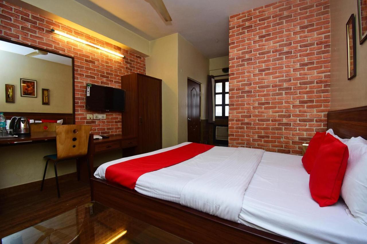 Hotel Oyo 2510 Near Camac Street à Calcutta Extérieur photo