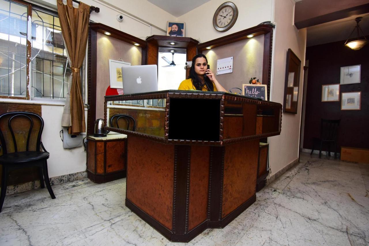Hotel Oyo 2510 Near Camac Street à Calcutta Extérieur photo
