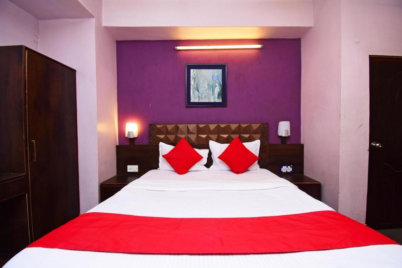 Hotel Oyo 2510 Near Camac Street à Calcutta Extérieur photo